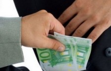 coruptie_mita_euro_ коррупция взятка евро