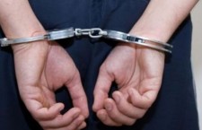 condamnat наручники