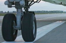 самолет шасси