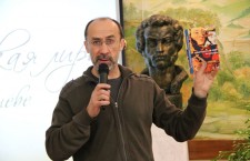 Александр Мельник