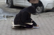 милостыня попрошайка