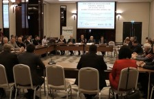 ^F44CBDE09CA8E195736599D985D6E6F4CFC119CE9587F11D22^pimgpsh_fullsize_distr