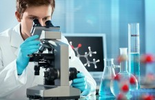 микроскоп ученый